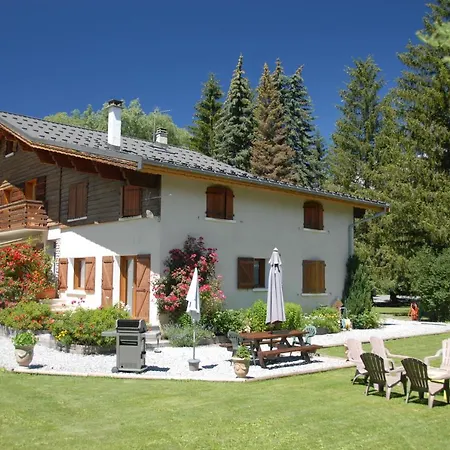 Dom wakacyjny Chalet Les Ecureuils Barcelonnette